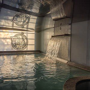 spa in centre ville montreal